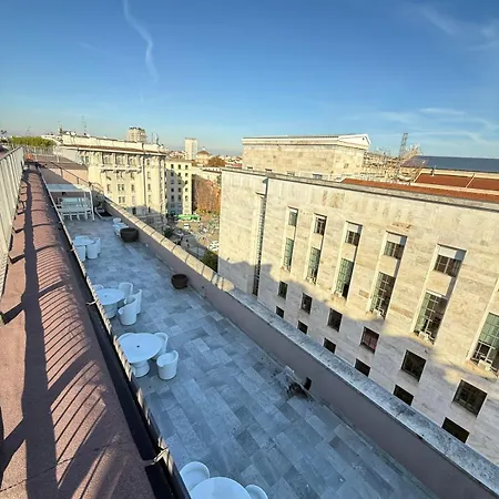 Beautiful Rooftop With Duomo Terrace * Mediolan