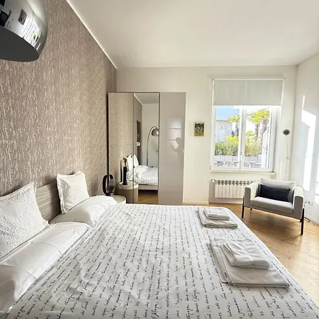 Apartament Beautiful Rooftop With Duomo Terrace